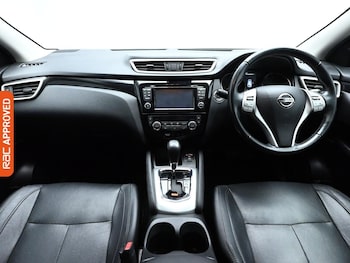 Used Nissan Qashqai 2016 for sale - 76445579: Photo