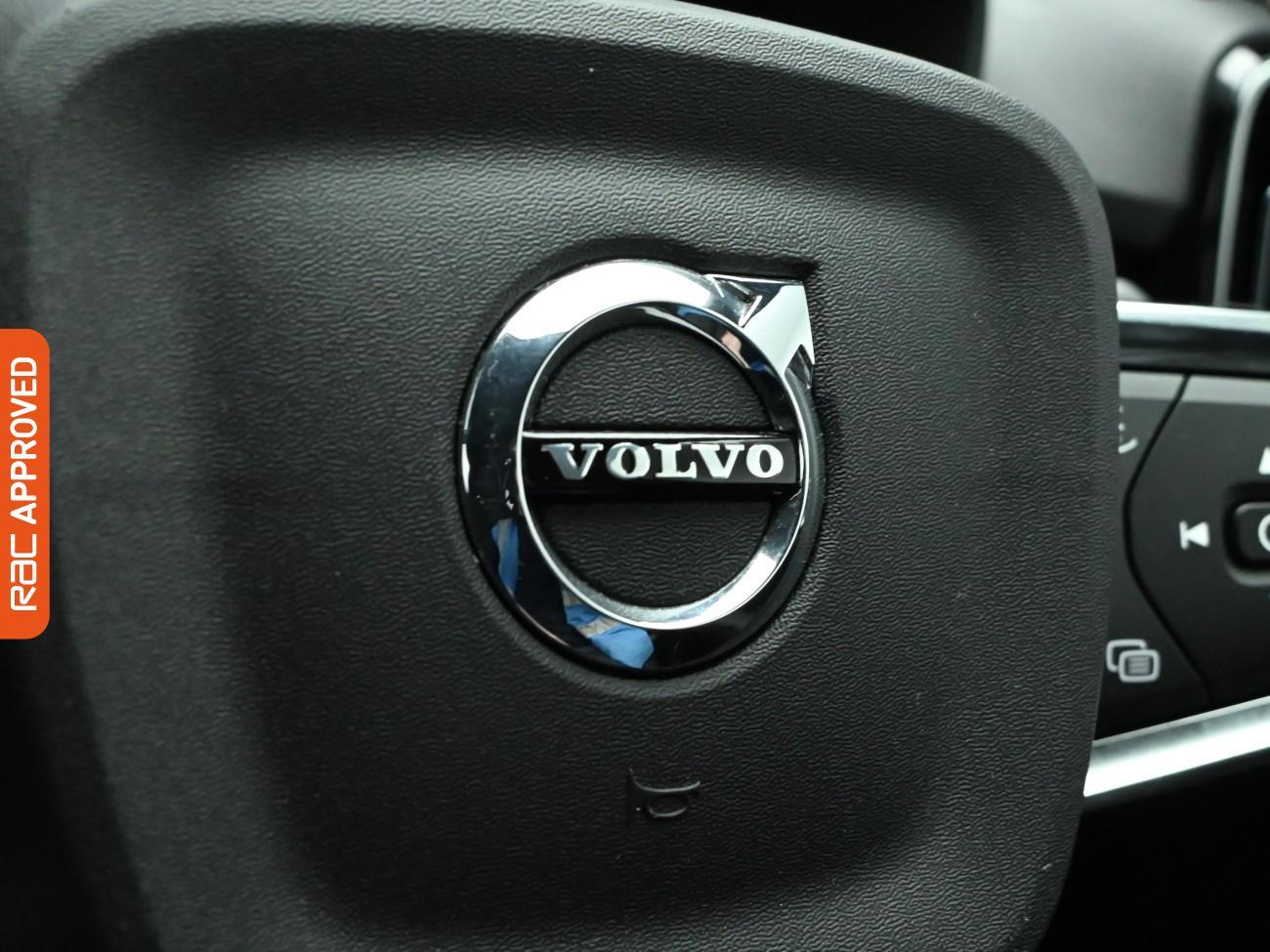Used Volvo XC40 2021 for sale - 76979105: Photo 25