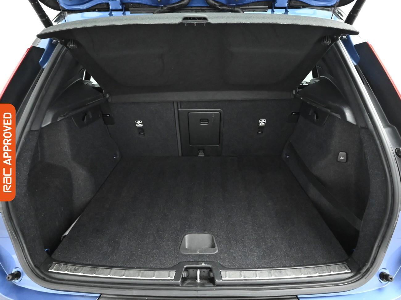 Used Volvo XC40 2021 for sale - 76979105: Photo 28