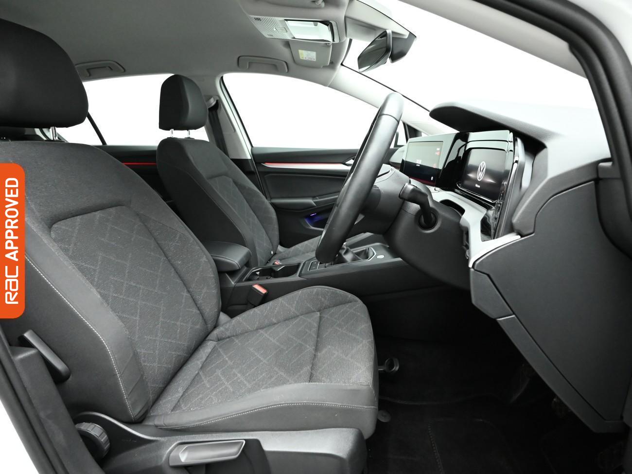 Used Volkswagen Golf 2023 for sale - 77275296: Photo 12