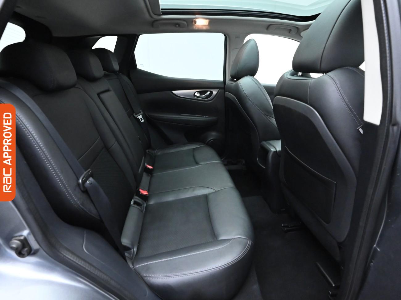 Used Nissan Qashqai 2018 for sale - 76206893: Photo 13