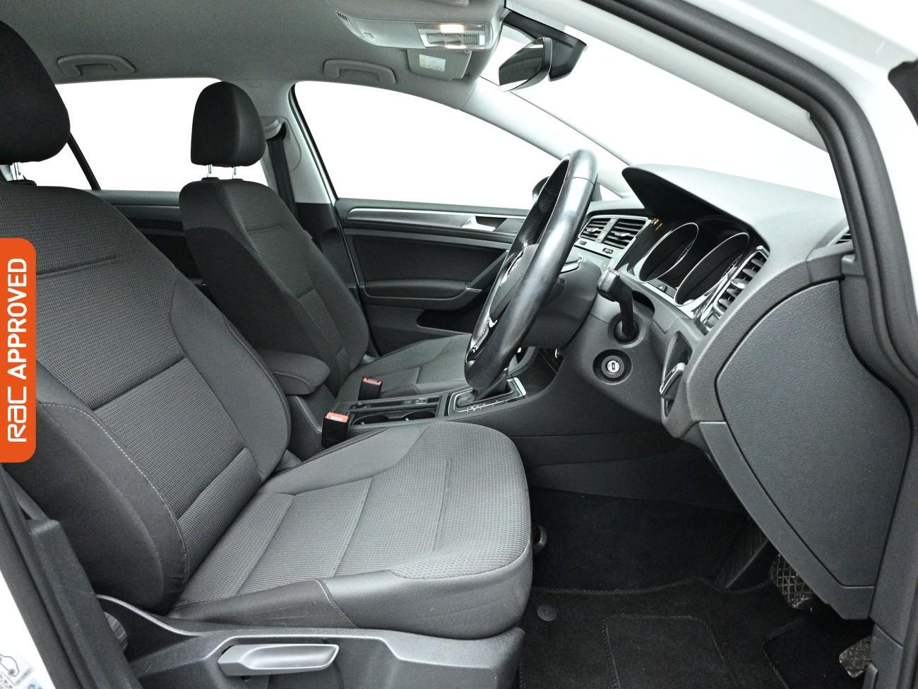 Used Volkswagen Golf 2018 for sale - 77951789: Photo 12