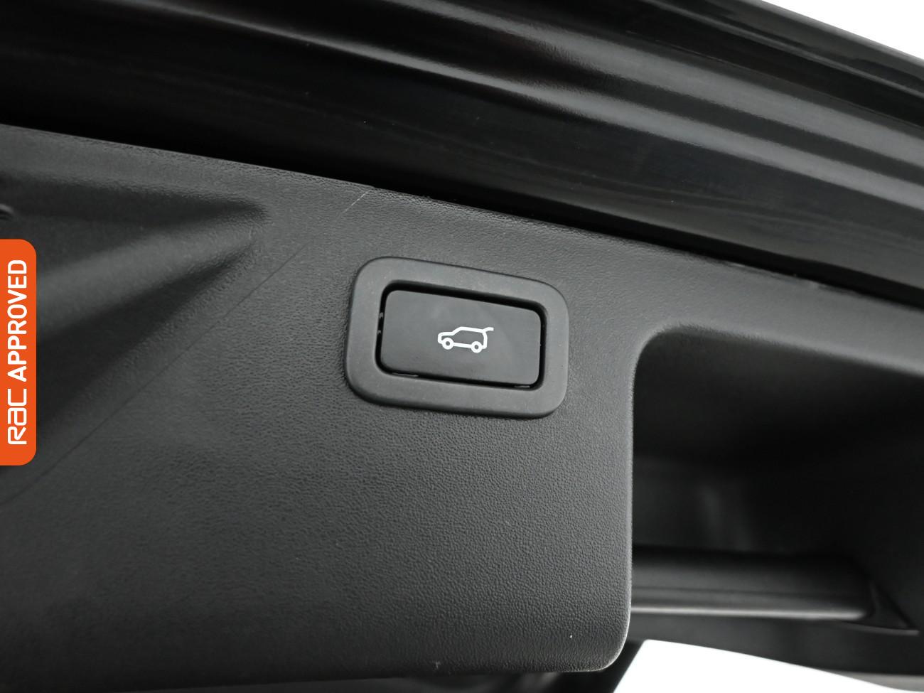 Used Land Rover Discovery Sport 2018 for sale - 77275206: Photo 26