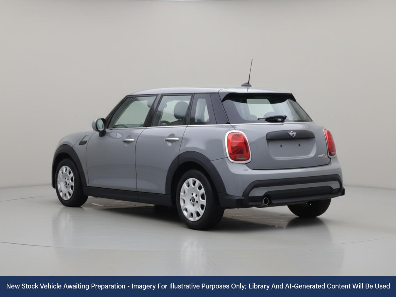 Used MINI Hatch 2021 for sale - 76480960: Photo 2