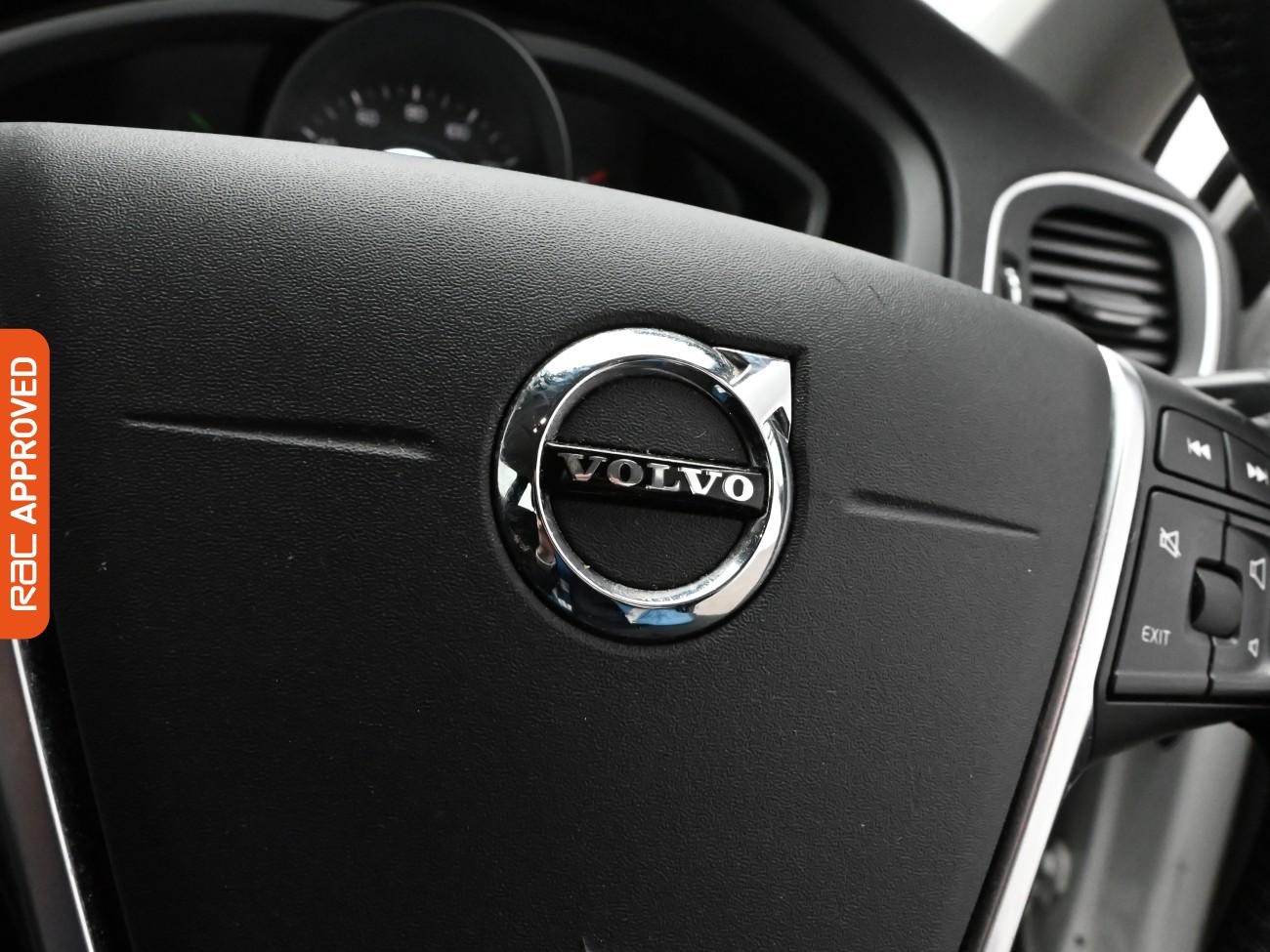 Used Volvo V40 2018 for sale - 76392009: Photo 22