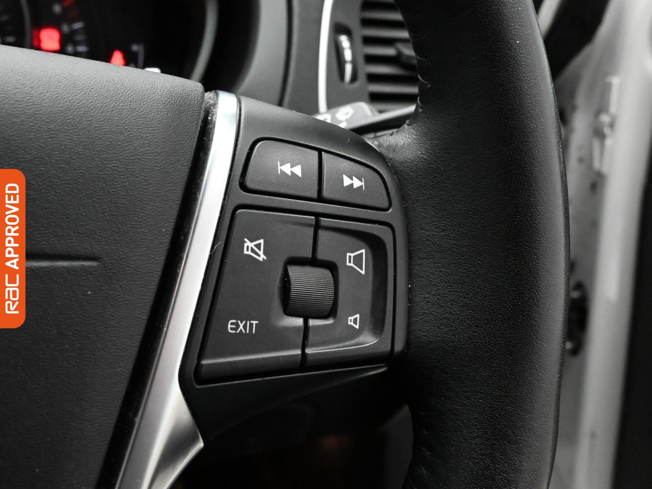 Used Volvo V40 2018 for sale - 76392009: Photo 23