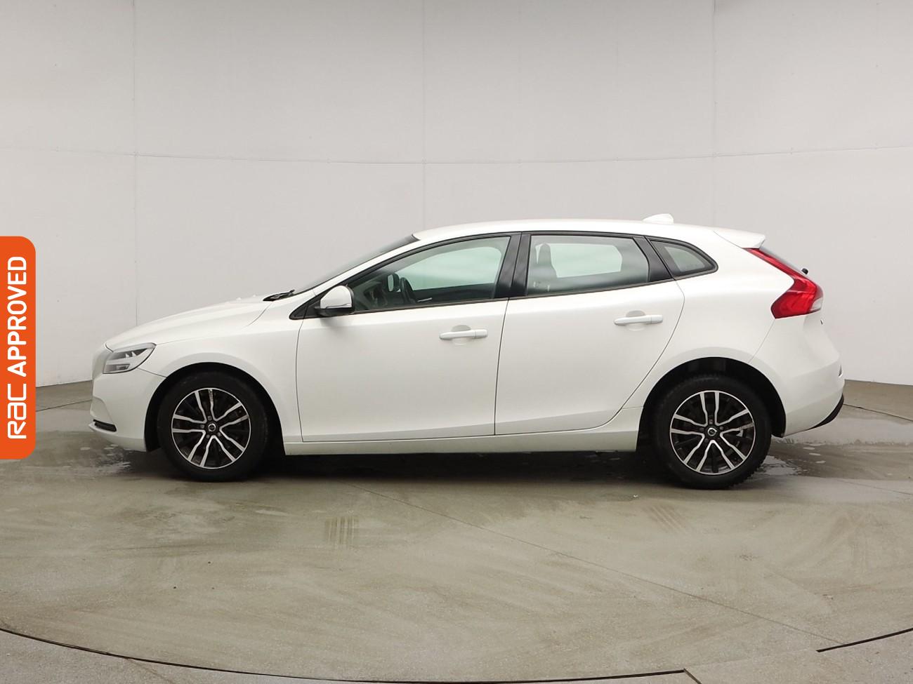 Used Volvo V40 2018 for sale - 76392009: Photo 28