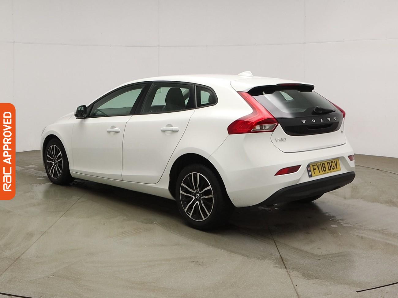 Used Volvo V40 2018 for sale - 76392009: Photo 4