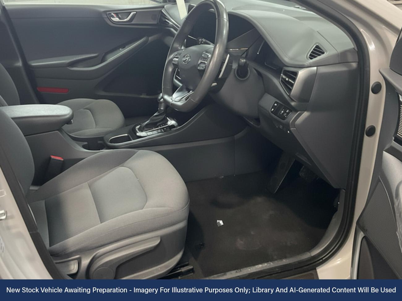 Used Hyundai IONIQ 2021 for sale - 76650586: Photo 3