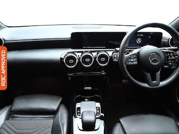 Used Mercedes-Benz A-Class 2018 for sale - 76353184: Photo