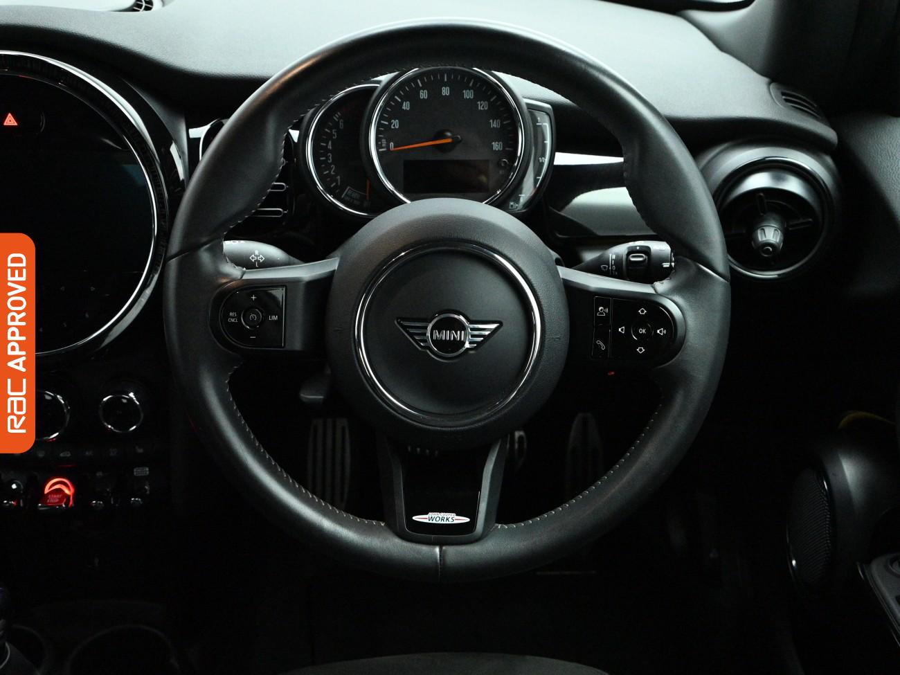 Used MINI Hatch 2022 for sale - 77831250: Photo 9