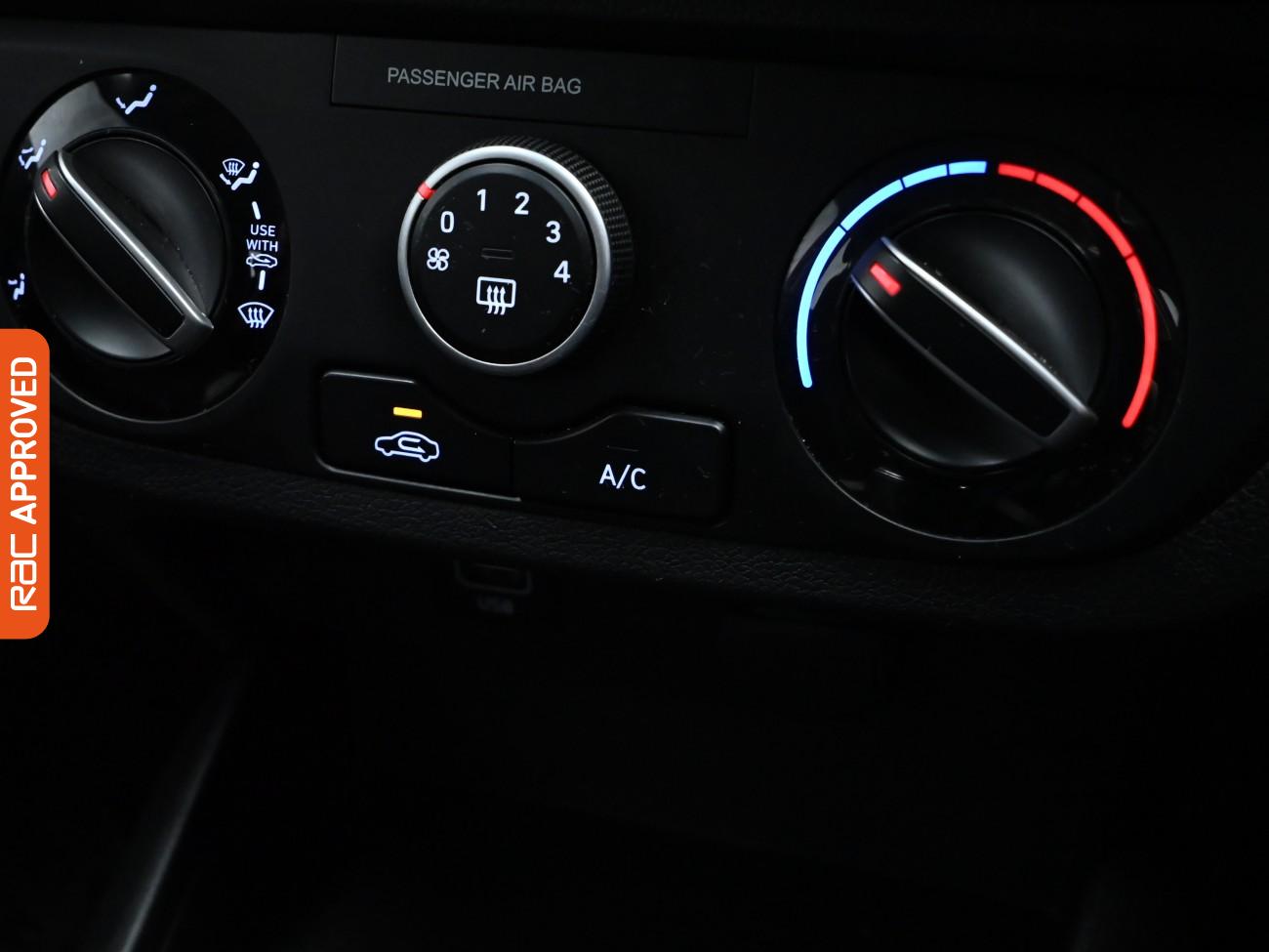 Used Hyundai i10 2022 for sale - 76495015: Photo 14