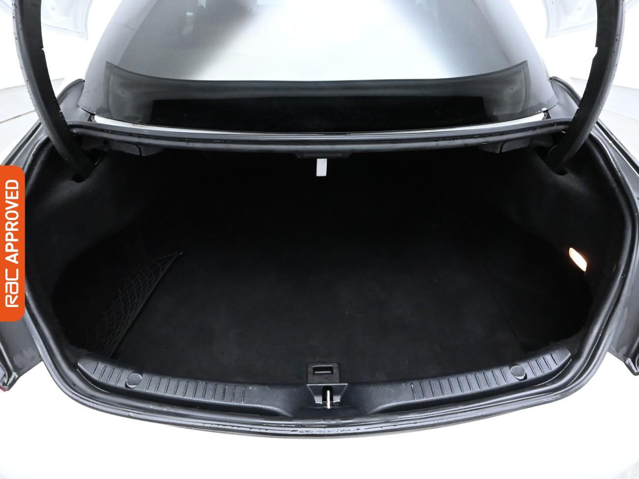 Used Mercedes-Benz C Class 2016 for sale - 76750738: Photo 13