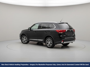 Used Mitsubishi Outlander 2016 for sale - 76405925: Photo