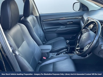 Used Mitsubishi Outlander 2016 for sale - 76405925: Photo