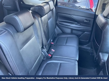 Used Mitsubishi Outlander 2016 for sale - 76405925: Photo