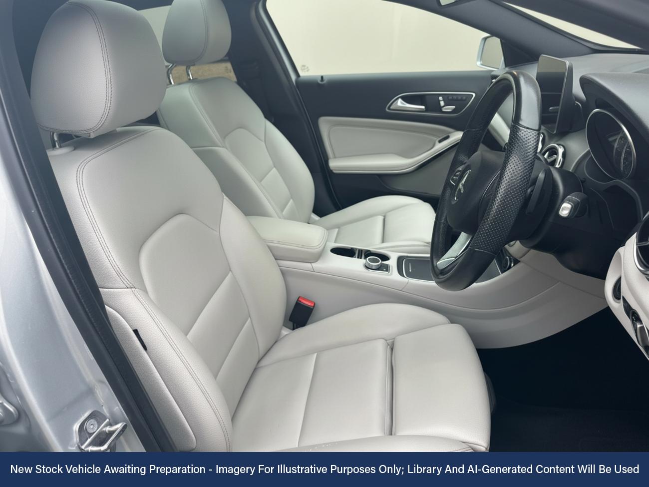 Used Mercedes-Benz GLA 2019 for sale - 76429193: Photo 3