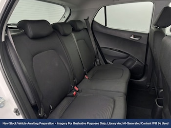 Used Hyundai i10 2018 for sale - 78775307: Photo
