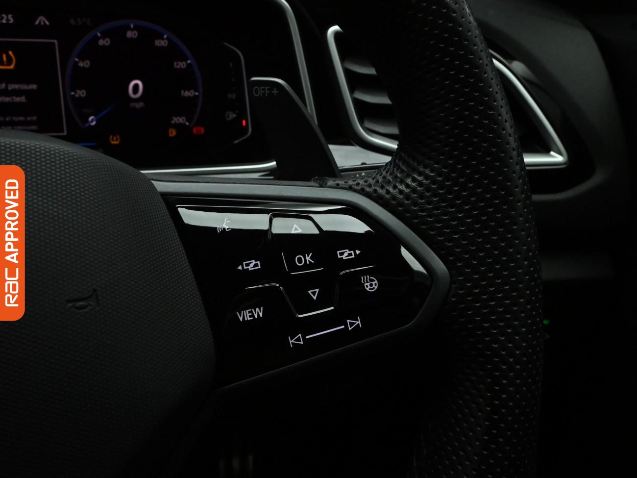 Used Volkswagen T-Roc 2023 for sale - 77262525: Photo 23