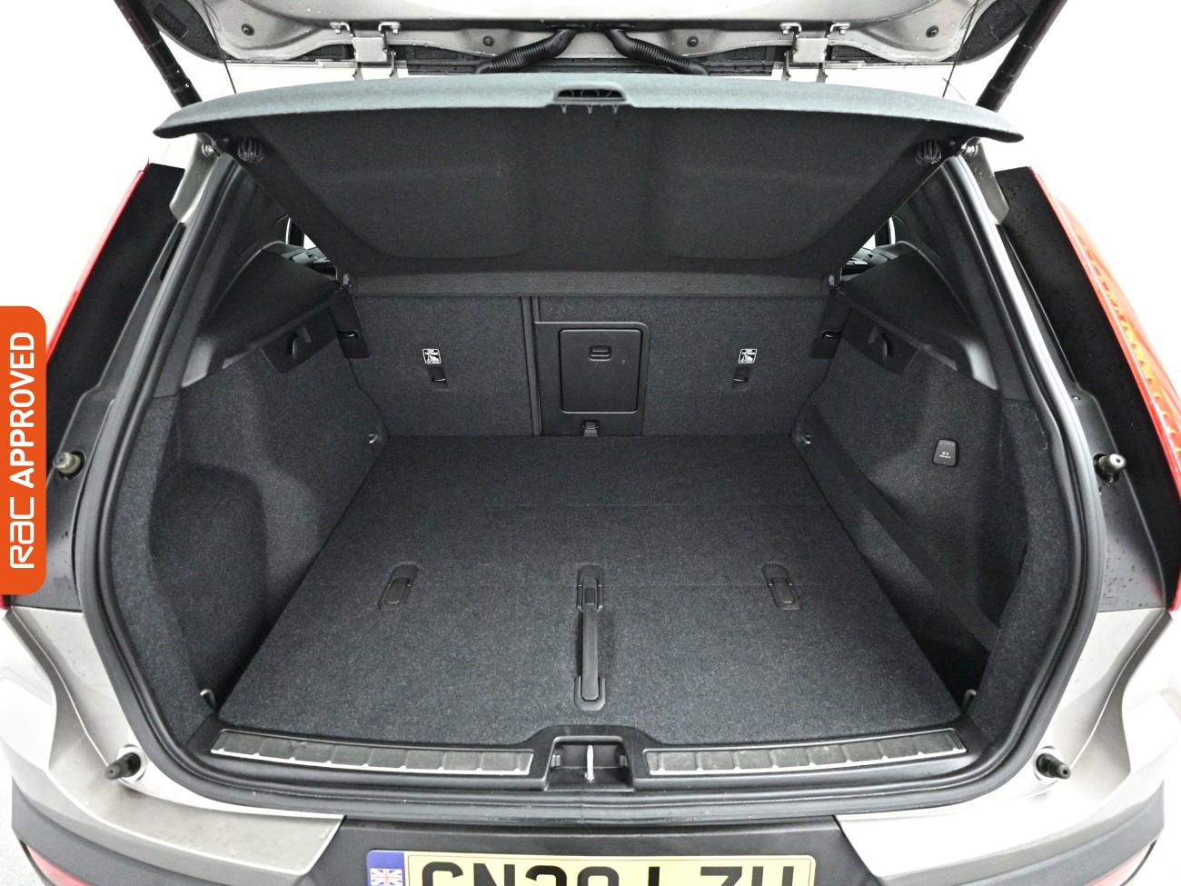 Used Volvo XC40 2020 for sale - 78224379: Photo 28