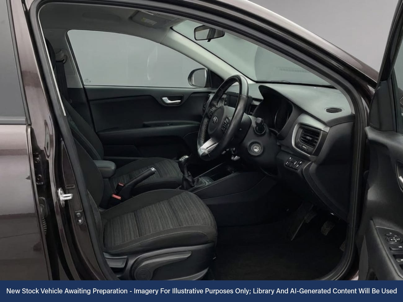 Used Kia Stonic 2019 for sale - 78010770: Photo 3