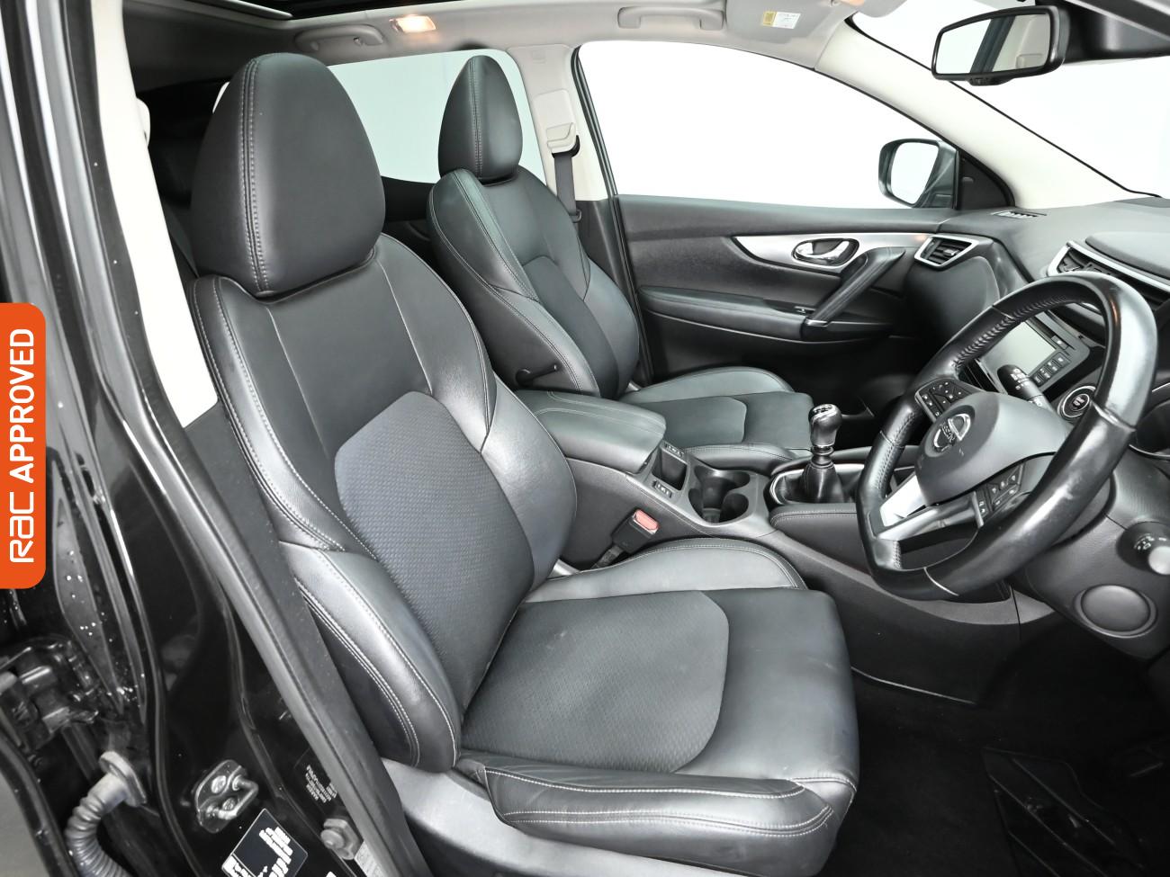 Used Nissan Qashqai 2017 for sale - 76890208: Photo 12