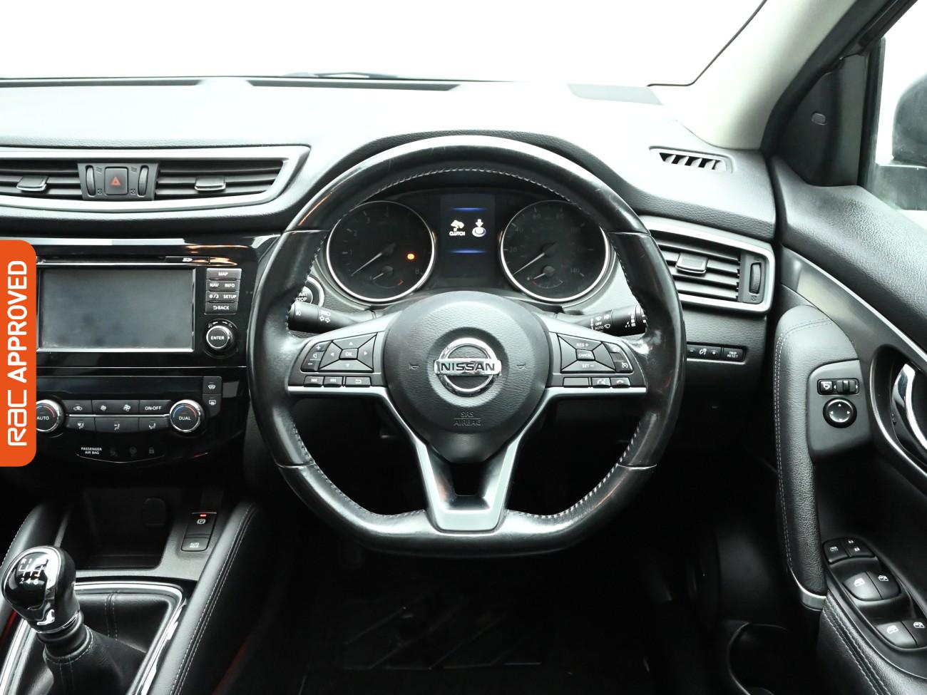 Used Nissan Qashqai 2017 for sale - 76890208: Photo 9