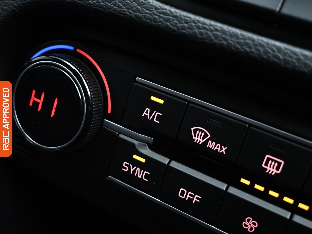 Used Kia Ceed 2022 for sale - 75932678: Photo 19