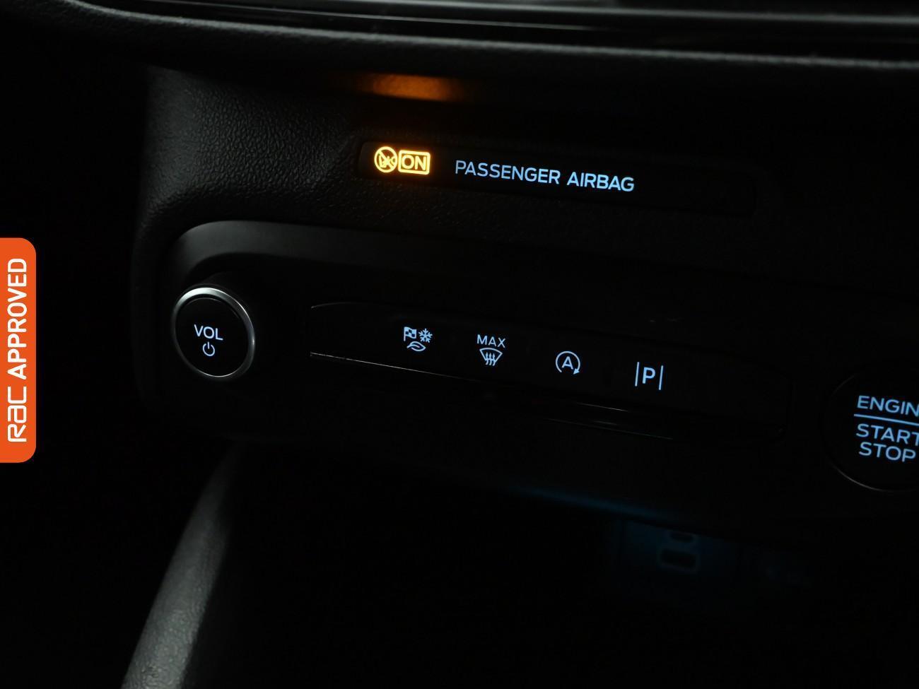 Used Ford Focus 2023 for sale - 77968188: Photo 16