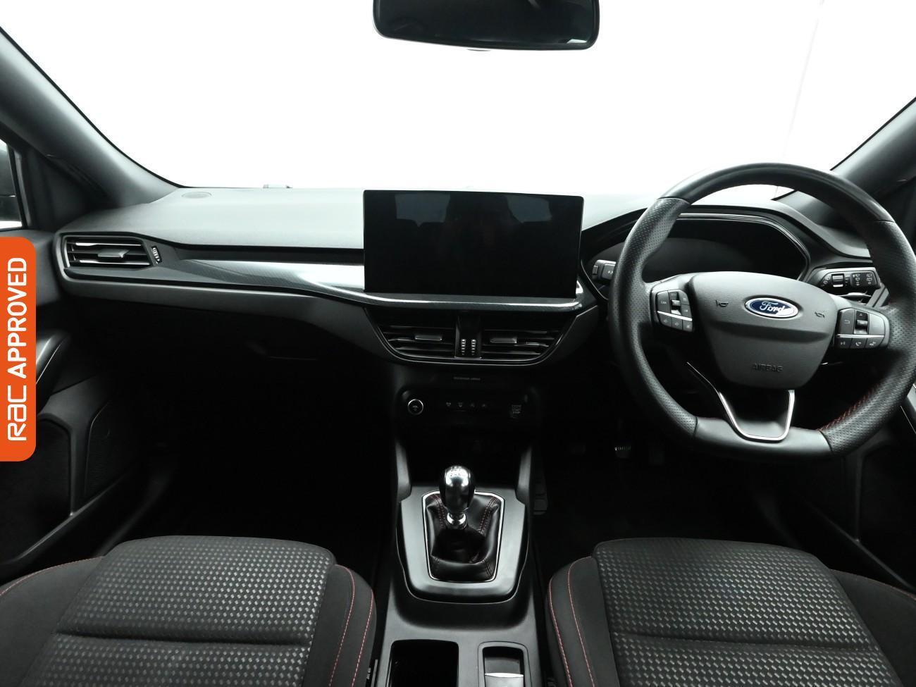 Used Ford Focus 2023 for sale - 77968188: Photo 2