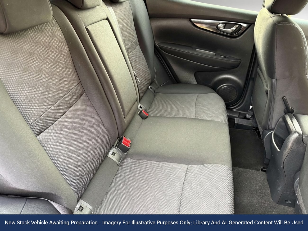 Used Nissan Qashqai 2016 for sale - 77615816: Photo 4