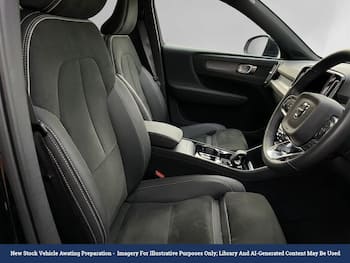 Used Volvo XC40 2022 for sale - 79696450: Photo