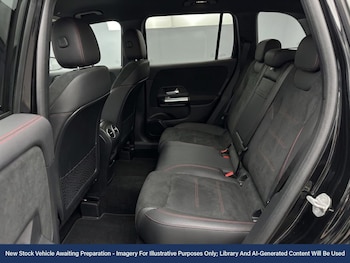 Used Mercedes-Benz GLA 2023 for sale - 78991733: Photo
