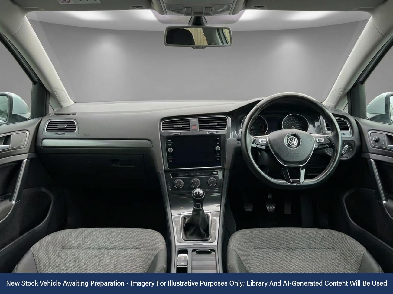 Used Volkswagen Golf 2019 for sale - 77831269: Photo 6