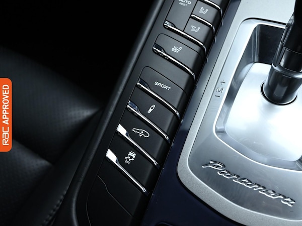 Used Porsche Panamera 2013 for sale - 76142207: Photo 27