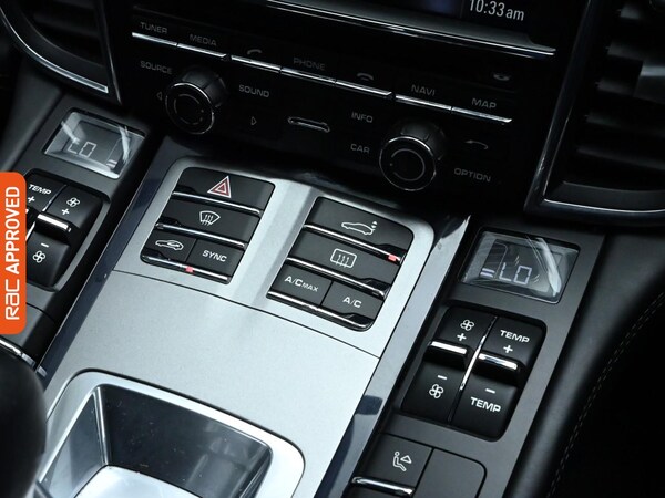 Used Porsche Panamera 2013 for sale - 76142207: Photo 35