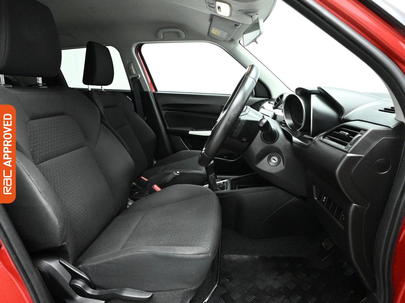 Used Suzuki Swift 2017 for sale - 77812581: Photo 12