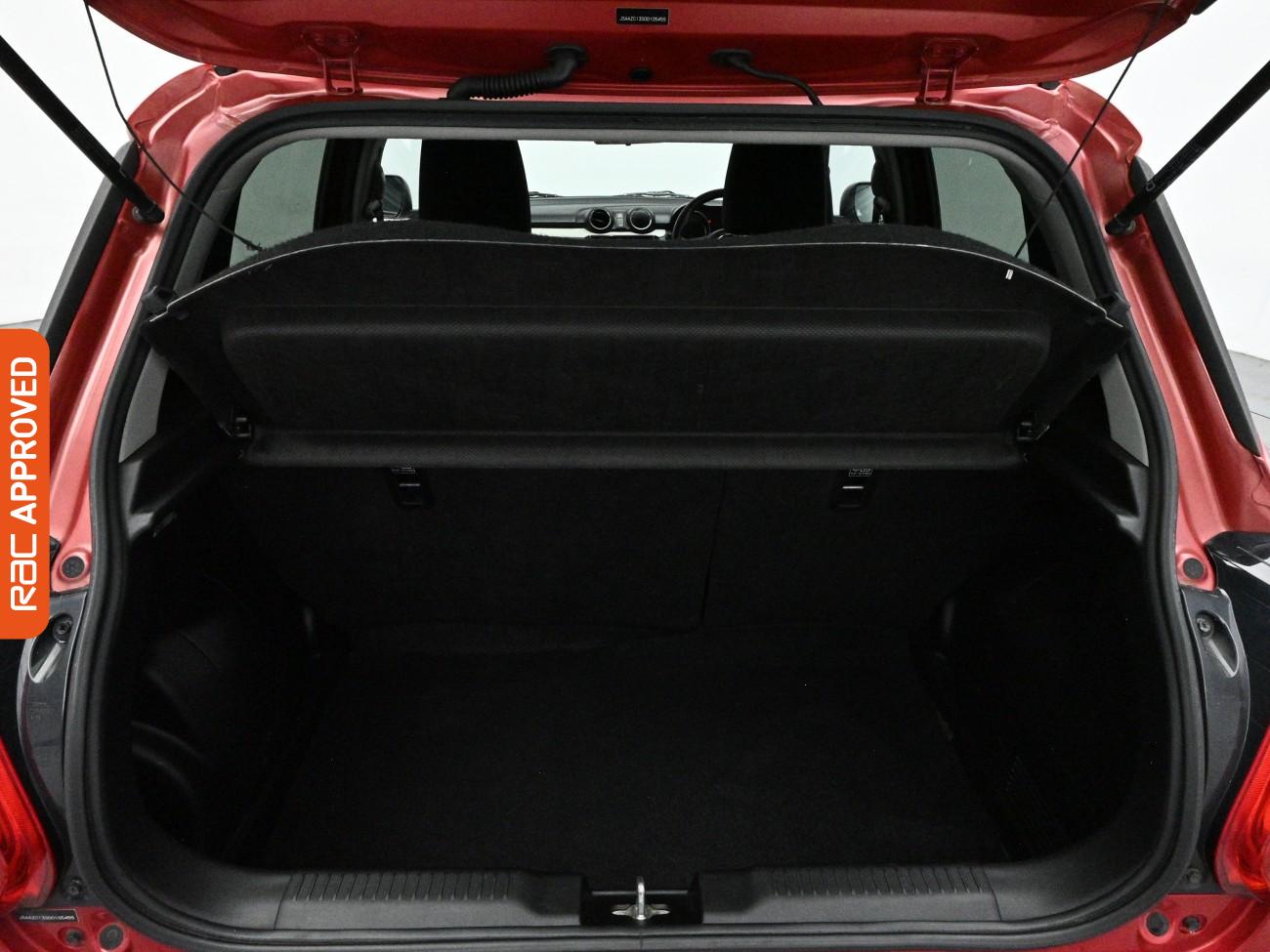 Used Suzuki Swift 2017 for sale - 77812581: Photo 24