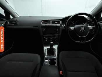 Used Volkswagen Golf 2017 for sale - 78266565: Photo