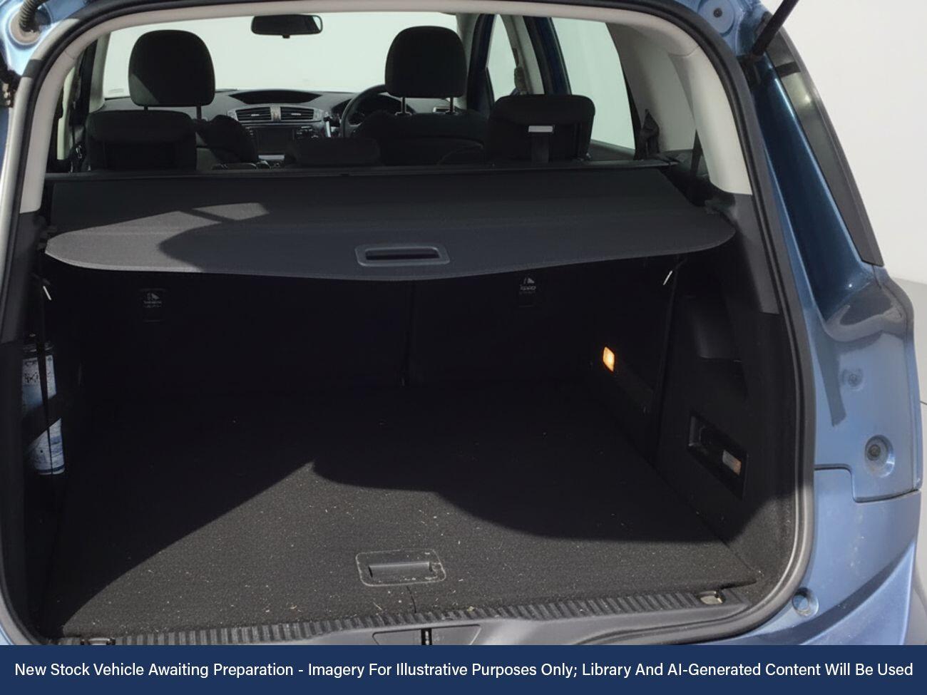 Used Citroen C4 Grand Picasso 2016 for sale - 77240109: Photo 4