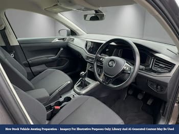 Used Volkswagen Polo 2018 for sale - 79672534: Photo