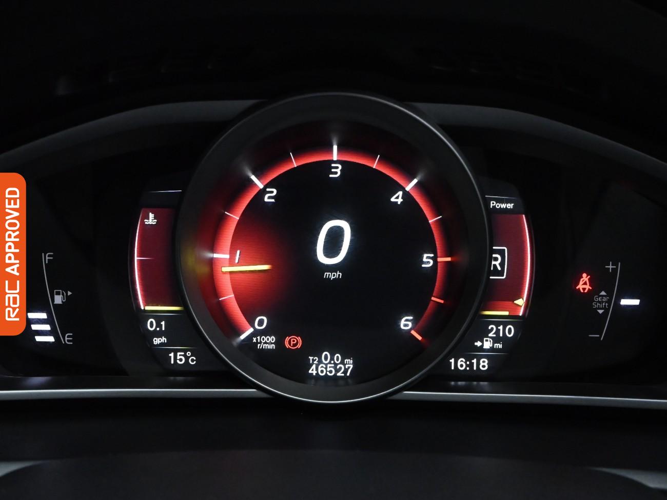 Used Volvo V40 2017 for sale - 76035251: Photo 11