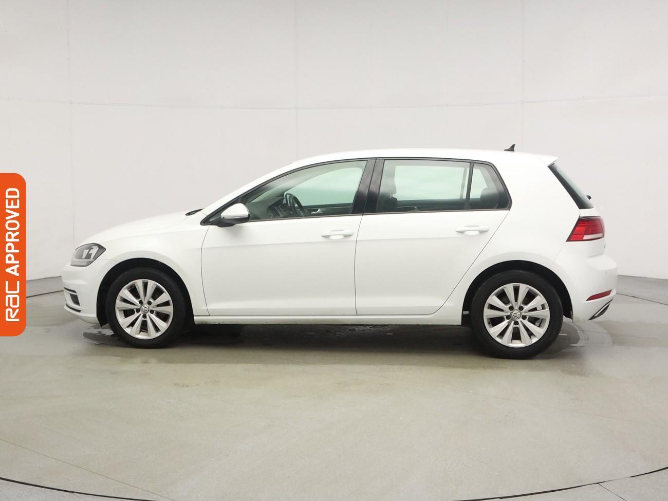 Used Volkswagen Golf 2017 for sale - 77996510: Photo 28