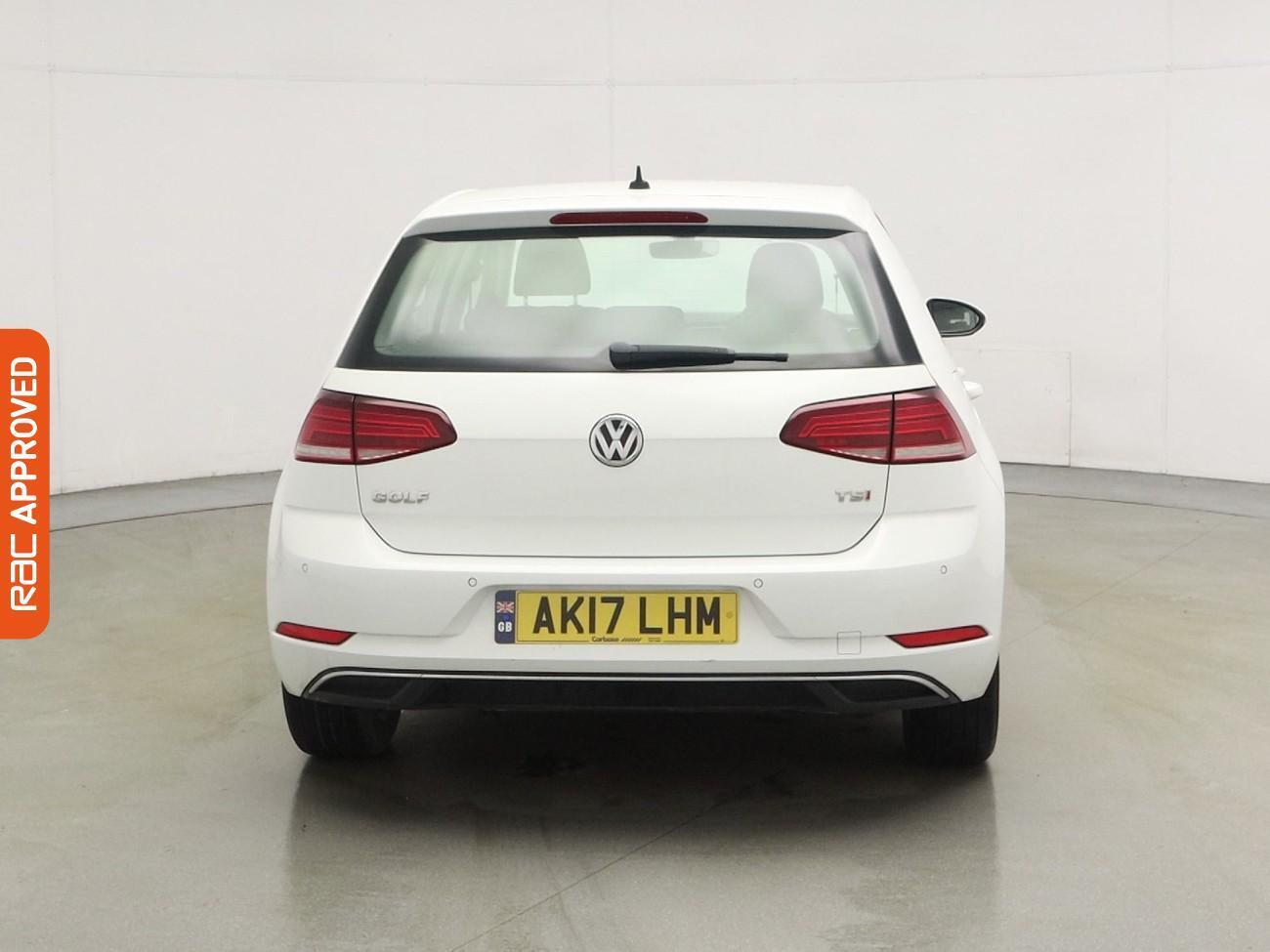 Used Volkswagen Golf 2017 for sale - 77996510: Photo 8