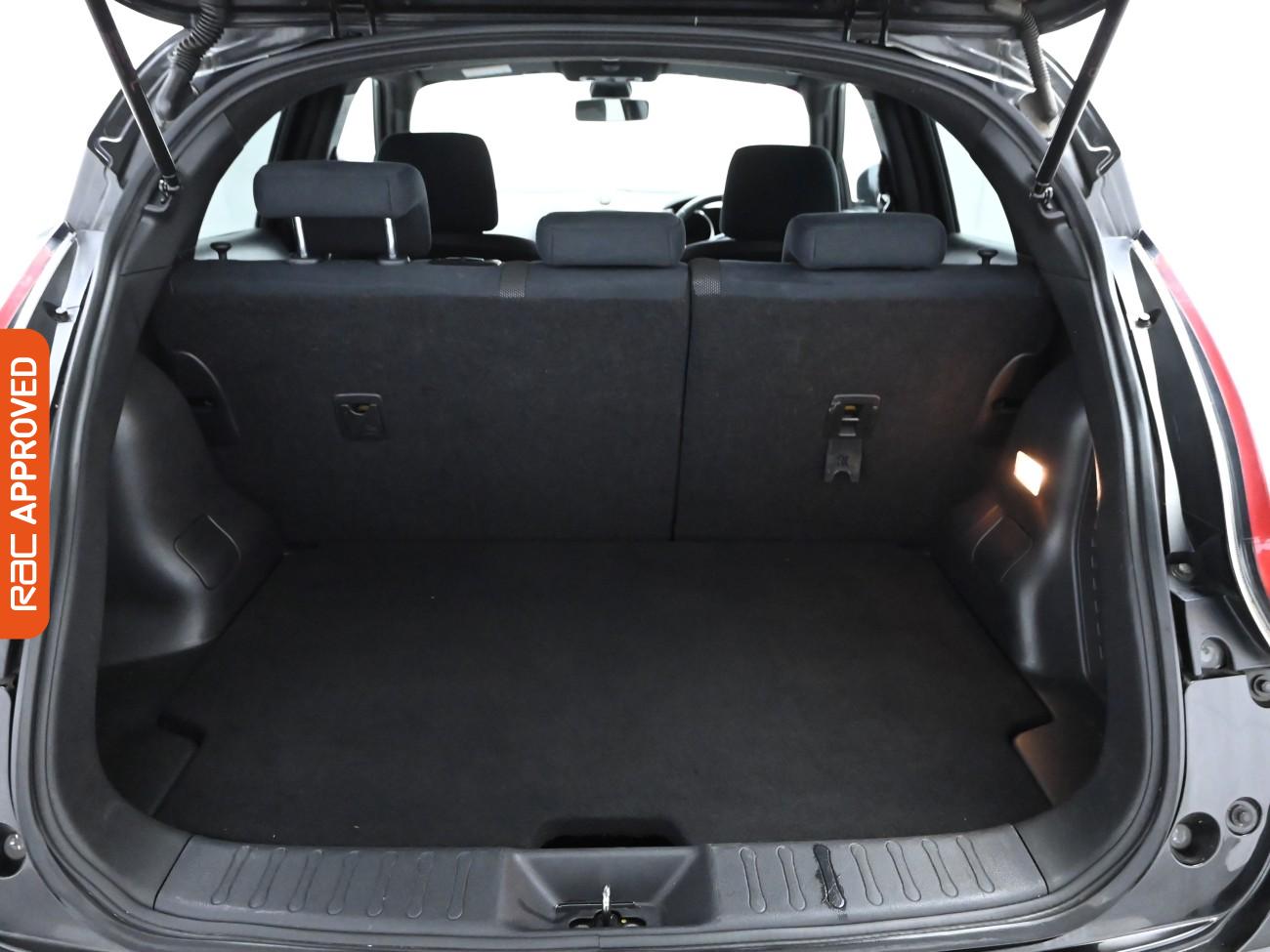 Used Nissan Juke 2015 for sale - 76330586: Photo 26