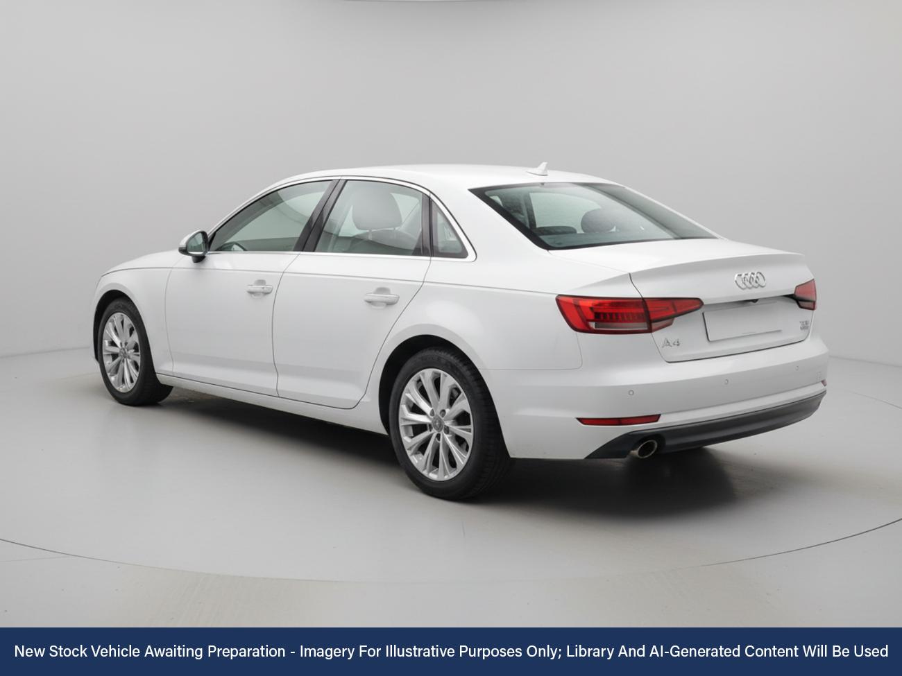 Used Audi A4 2017 for sale - 76663235: Photo 2