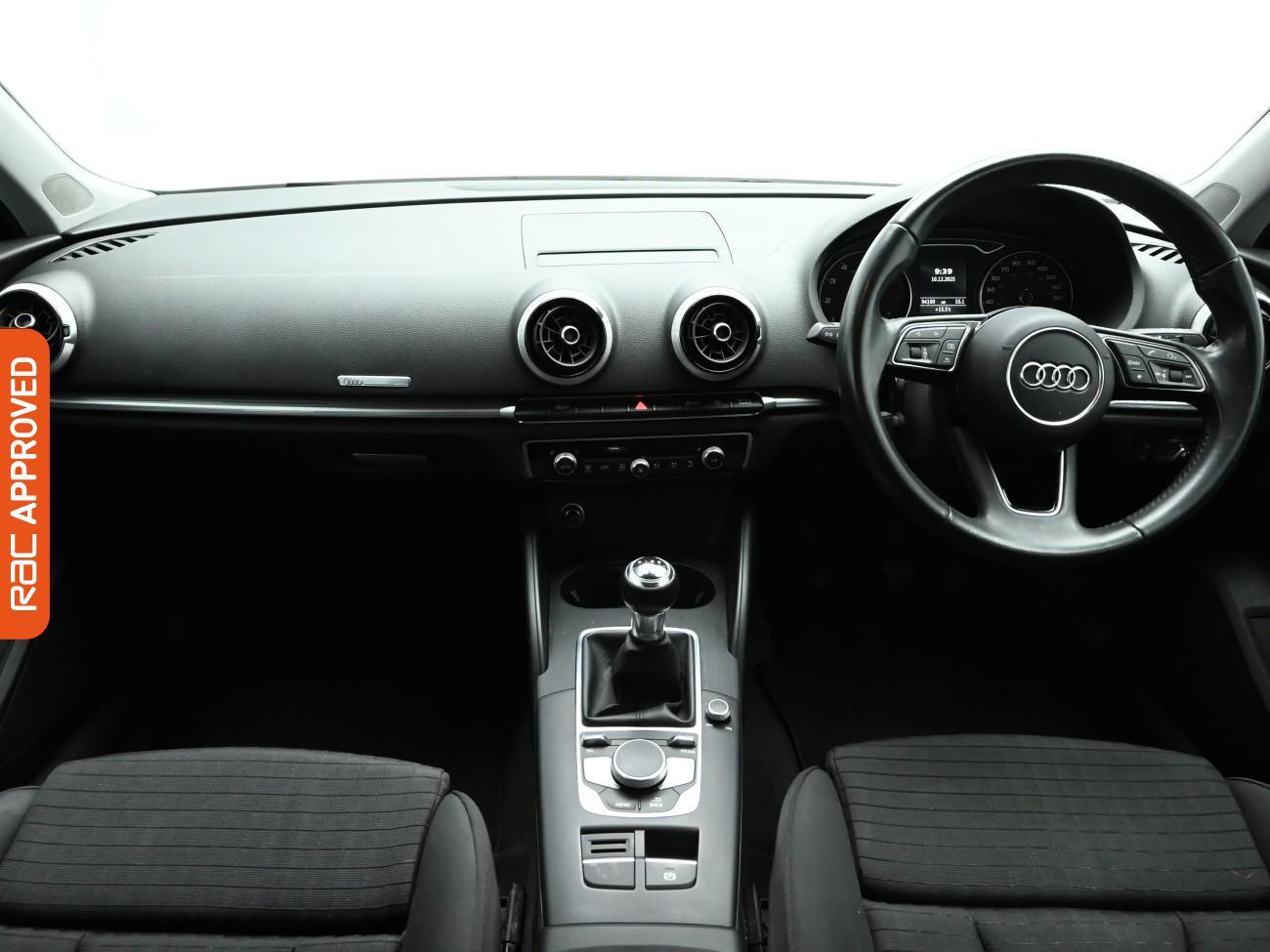 Used Audi A3 2017 for sale - 77615813: Photo 2