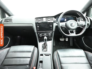 Used Volkswagen Golf 2018 for sale - 79399113: Photo