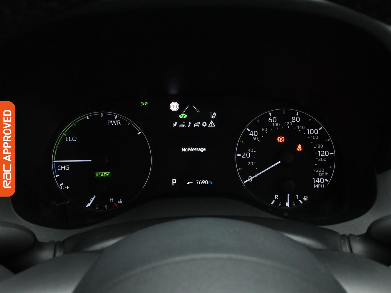 Used Toyota Yaris 2021 for sale - 77654297: Photo 11