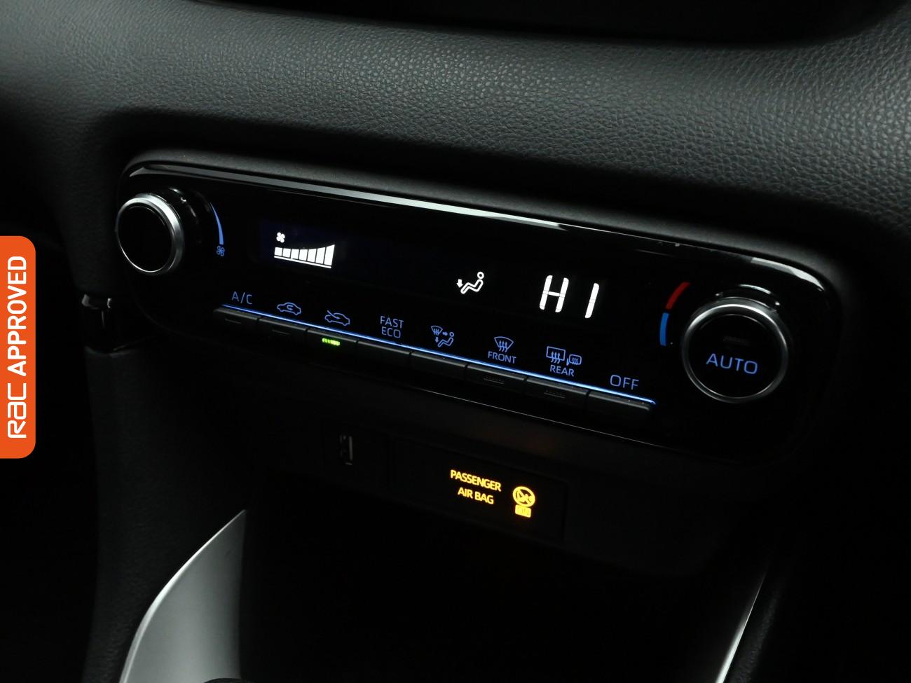 Used Toyota Yaris 2021 for sale - 77654297: Photo 15